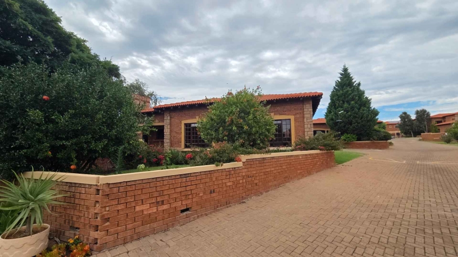 To Let 1 Bedroom Property for Rent in Pentagon Park Free State